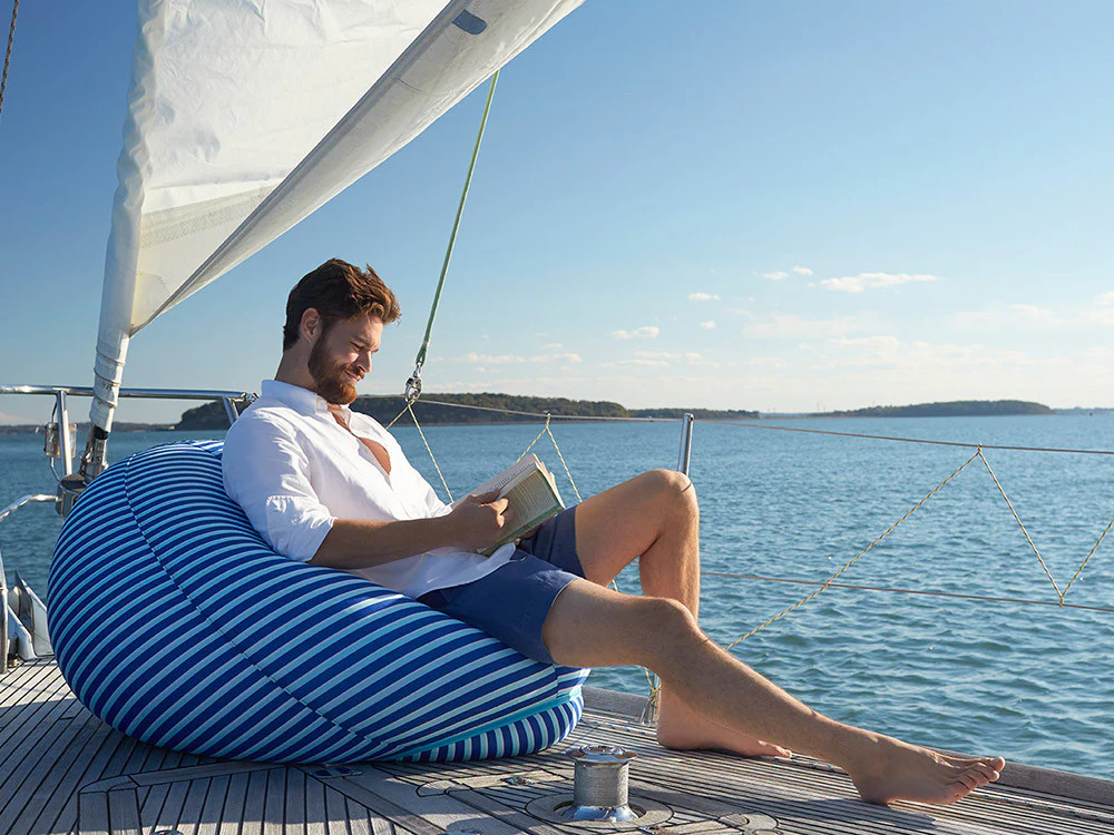 ヨギボーズーラソファ（カバー色：マリーン)のイメージ画像